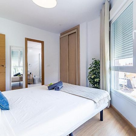 Modern Beach Apartment Valparaiso With Parking Málaga Exterior foto