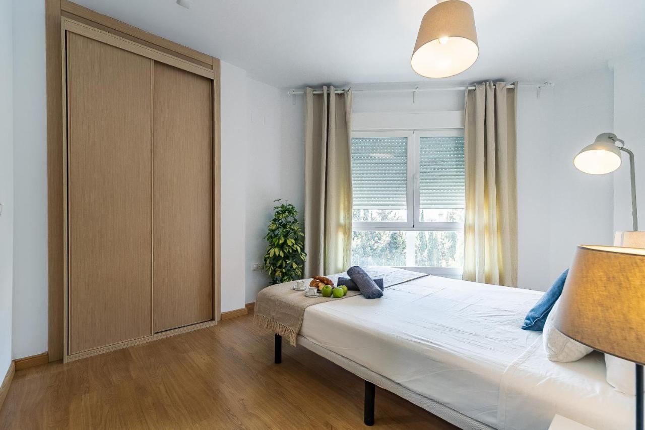 Modern Beach Apartment Valparaiso With Parking Málaga Exterior foto