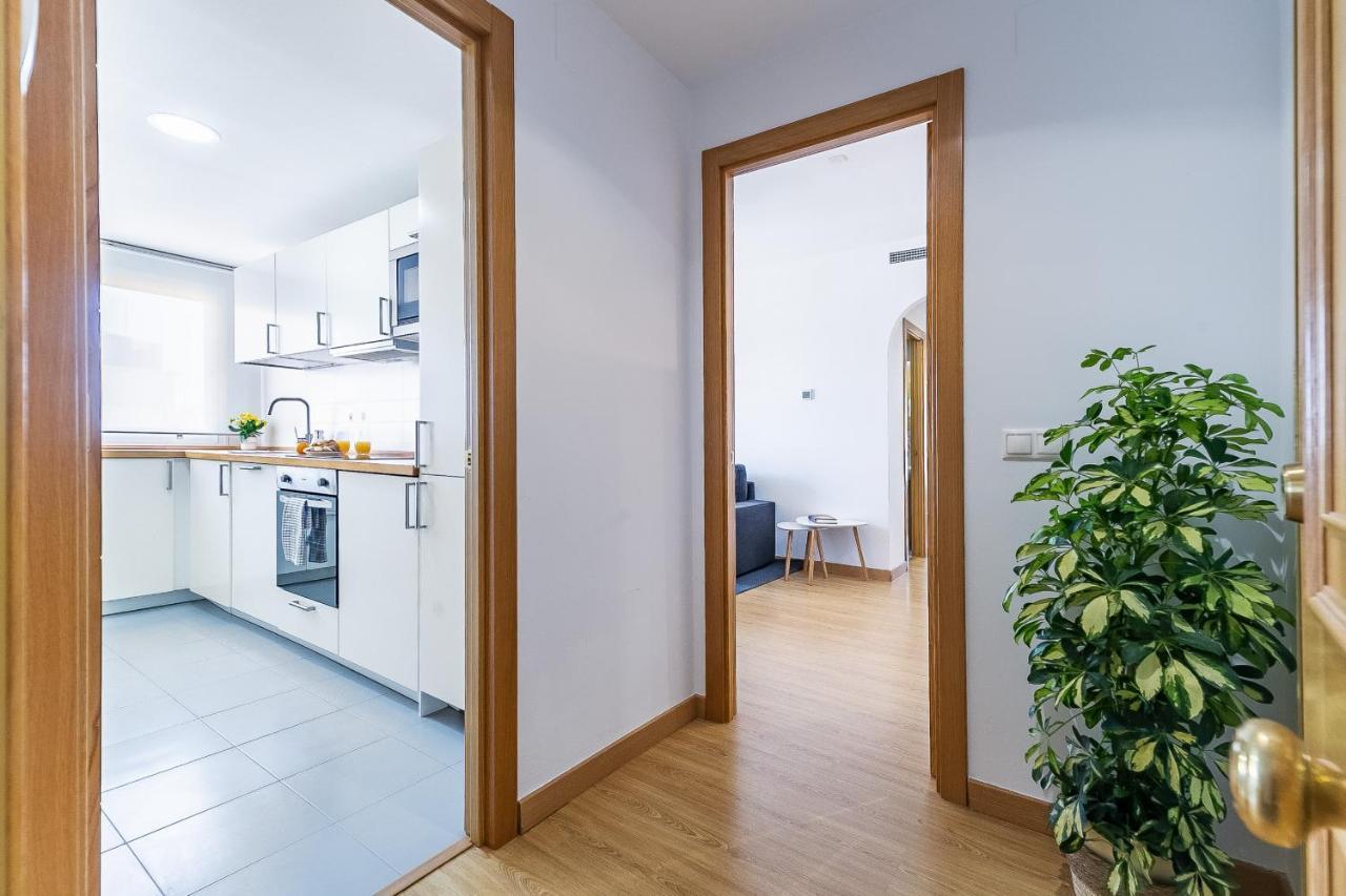 Modern Beach Apartment Valparaiso With Parking Málaga Exterior foto